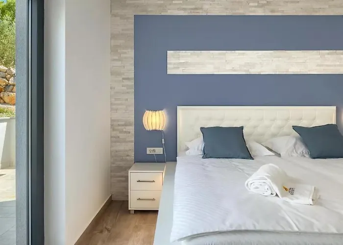 ヴィラ Luxury Subventus