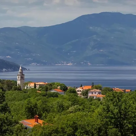 Luxury Subventus * Bajčići